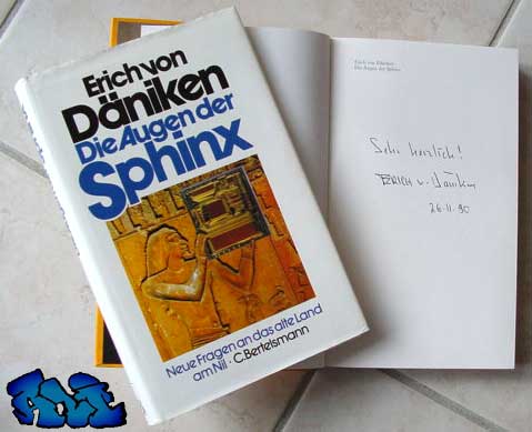 Signatur Erich von Däniken - Augen der Sphinx